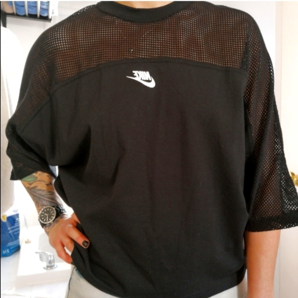 ⚡BNWT Nike ✔️ Mesh shoulder Tee - Picture 3 of 8